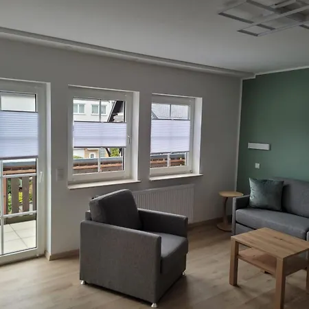 维林镇中心假日公寓 * 维林根