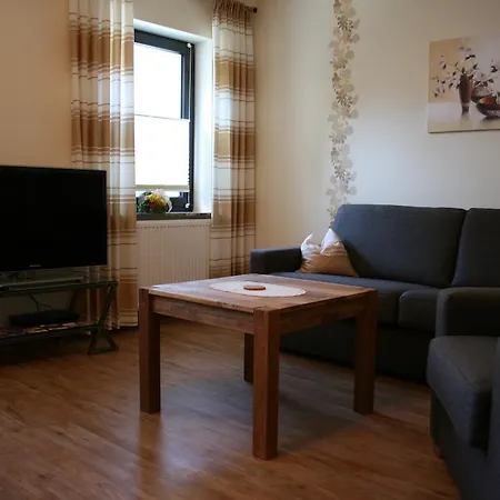 维林镇中心假日公寓 维林根